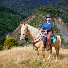 The River Valley Ride, North Island, New Zealand - Globetrotting horse riding holidays