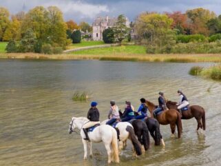 Castle & Estate Ride, Ireland - Globetrotting horse riding holidays